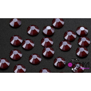Термостразы Royal Dark Red SS16, 100 штук