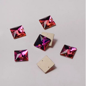 Квадрат Fuchsia