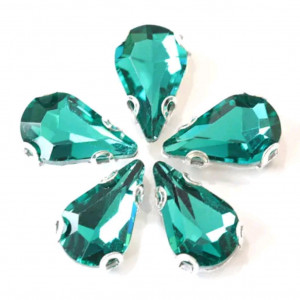 Стразы в цапах Слеза Green Zircon