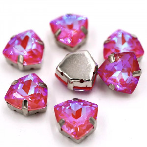 Триллиант в цапах Crystal Fuchsia Delite 12 мм.