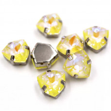 Триллиант Crystal Yellow Delite 12 мм. Триллиант Crystal Yellow Delite 12 мм.